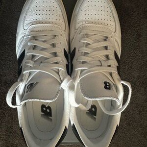 New Balance Men’s T500 Sneakers In White And Black Size 9.5